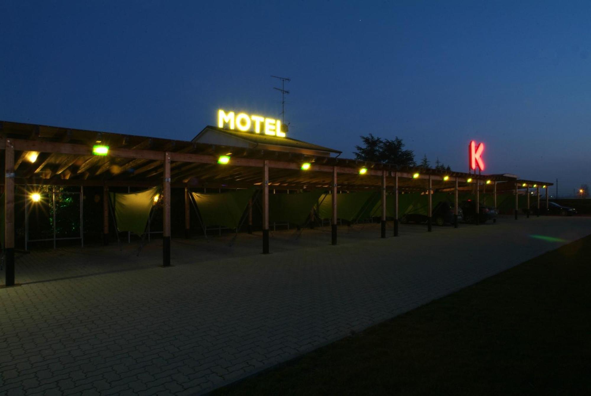 Hotel Motel K Casei Gerola ภายนอก รูปภาพ