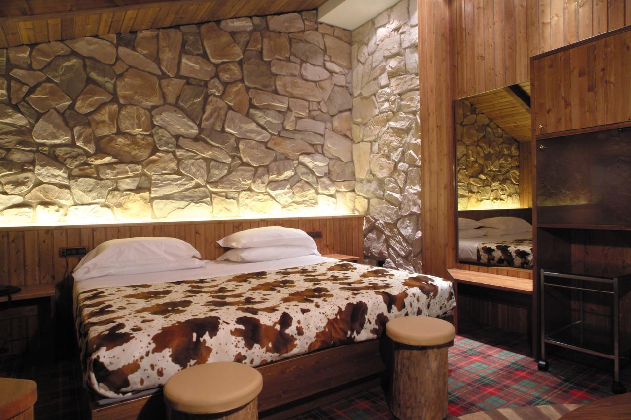 Hotel Motel K Casei Gerola ภายนอก รูปภาพ