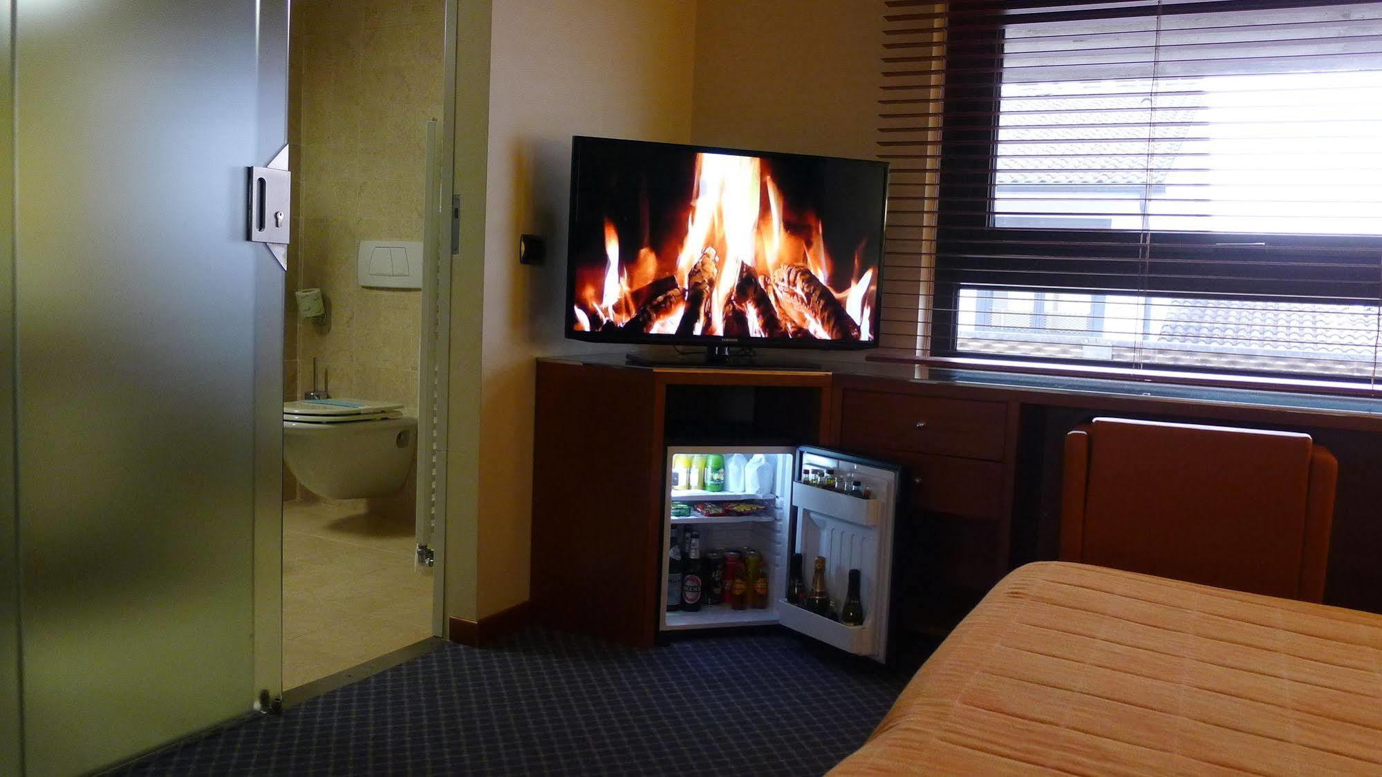 Hotel Motel K Casei Gerola ภายนอก รูปภาพ